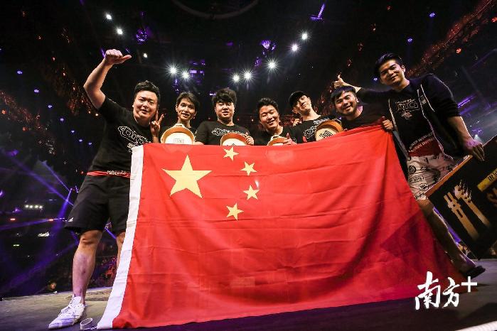 China No.1！这支队伍，创造了中国电竞体育的纪录